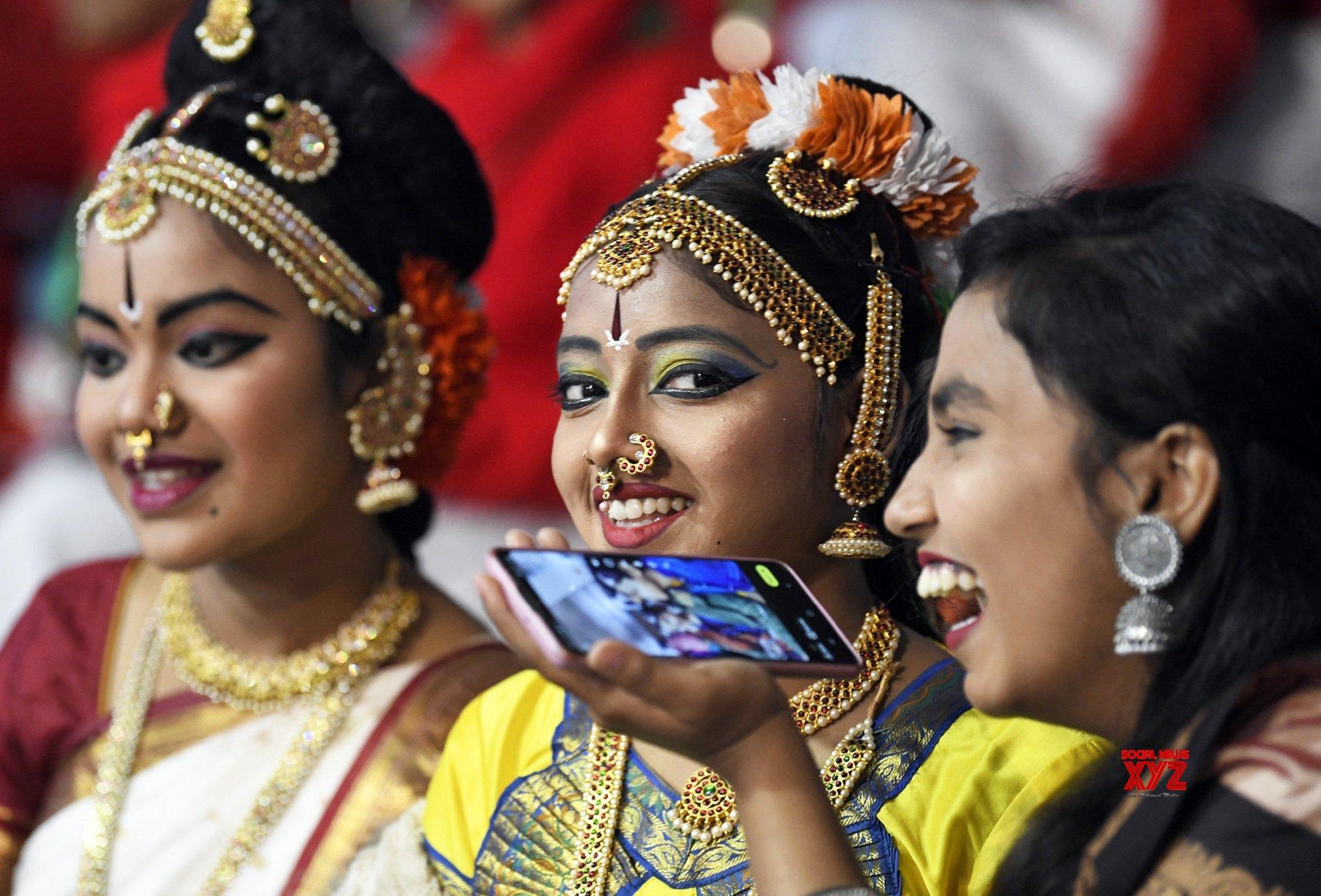 New Delhi: School students during 'Pariksha Pe Charcha' #Gallery