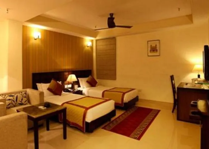 King Delhi Airport Hotel New Delhi
