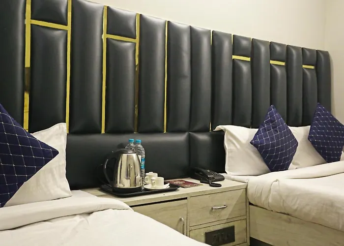 Oyo 18829 Ratan Deep Hotel New Delhi