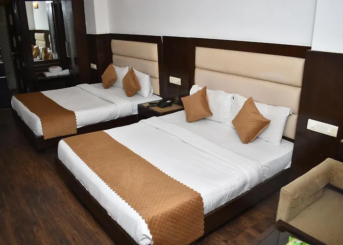 Hotel Chanchal Continental - New Delhi City Centre