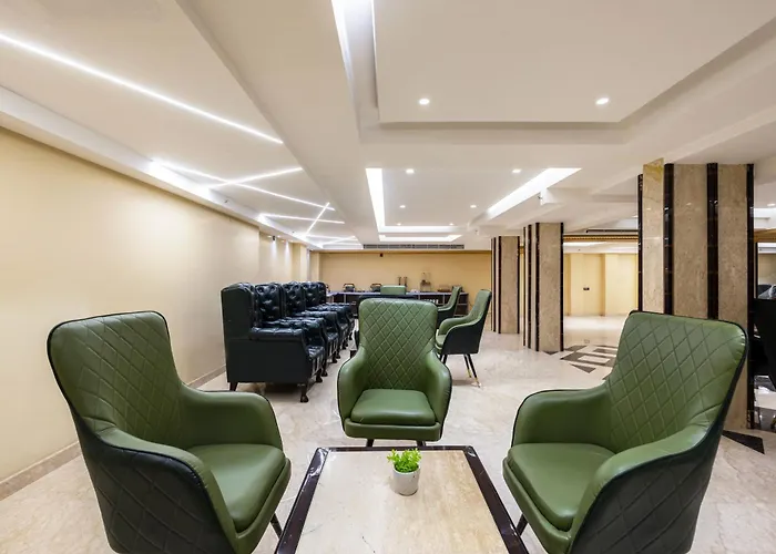 The Vanson Delite "Newly Rebuilt 2026" - Near New Delhi Station & Connaught Place - un hotel a 4 stelle 