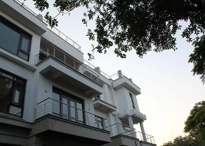76 Friends Colony Bed and Breakfast New Delhi