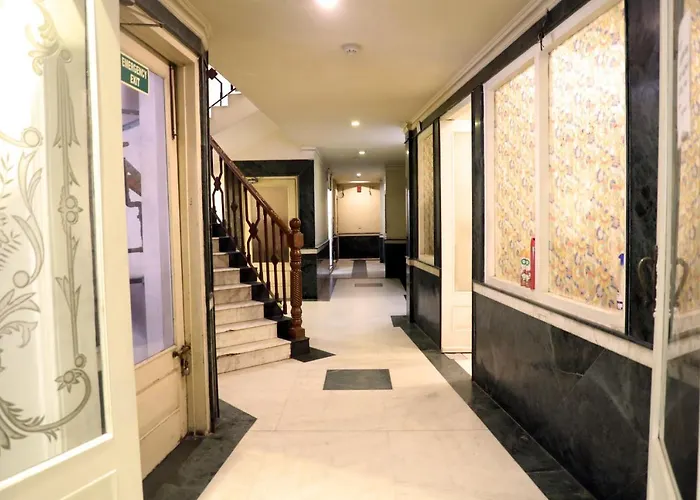 Hotel K C Plaza Nueva Delhi