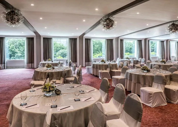 Hoteles cerca de Observatorio astronómico Jantar Mantar