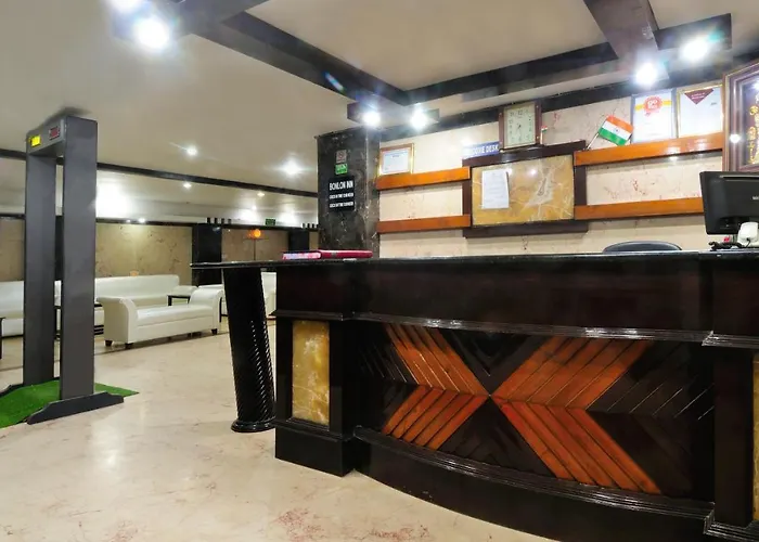 The Bonlon Inn-Near Blk Hospital Delhi 
